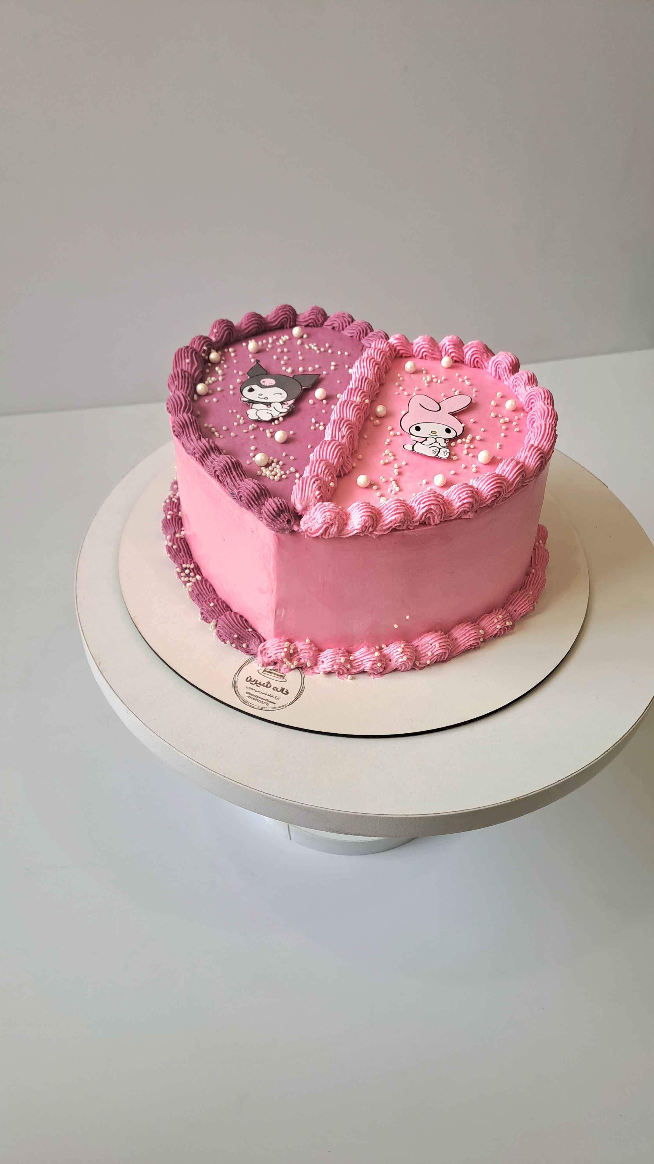 کیک تولد کرومی