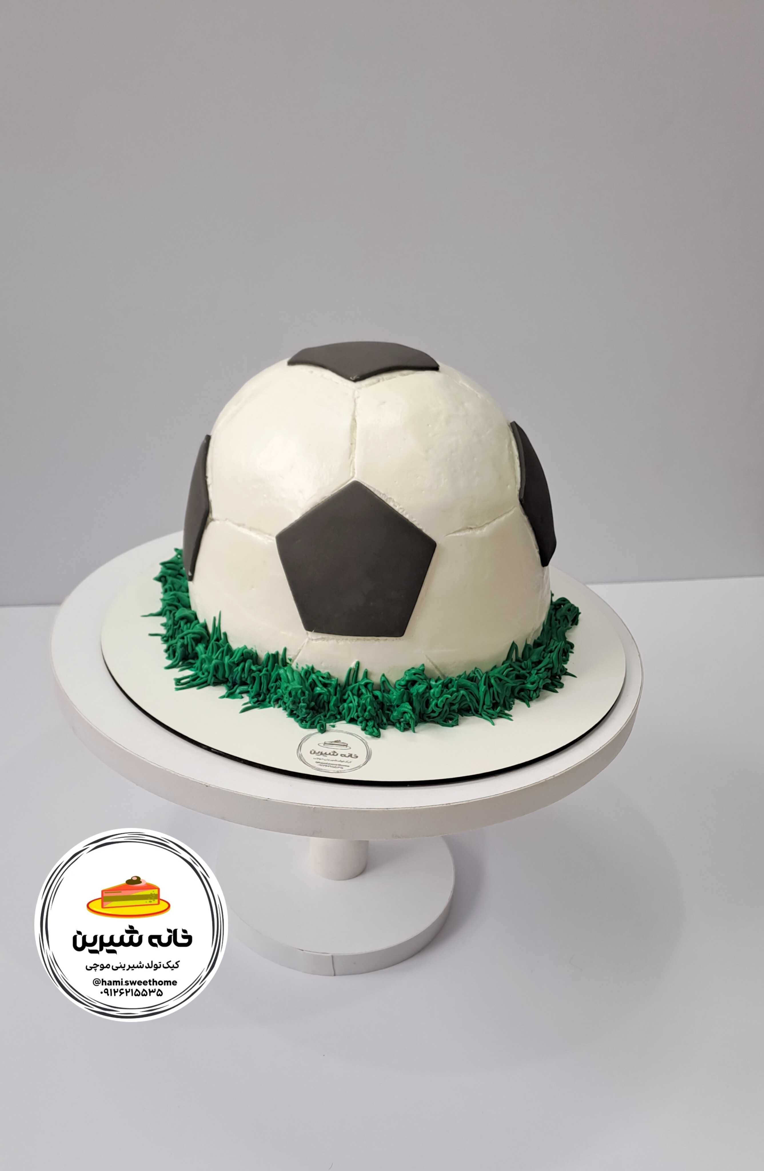 کیک توپ فوتبال